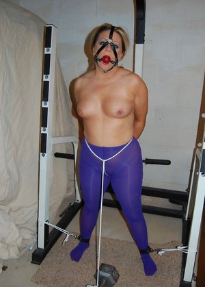 Black Fox Fetish pleased to share with you a free photo gallery with youngster of the fairer sex in fetish bdsm session